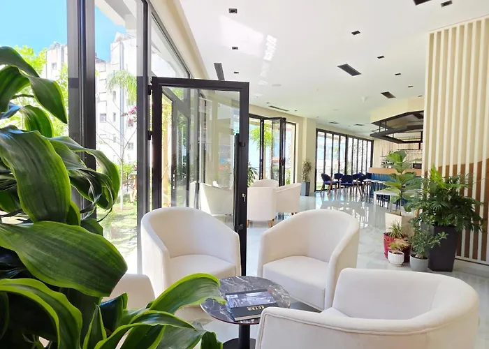 Valza Boutique 4* Vlore