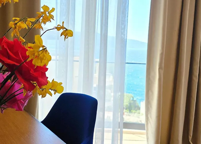 Hotel Valza Boutique 4*