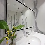 Valza Boutique 4*