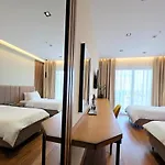 Ξενοδοχείο Valza Boutique 4*