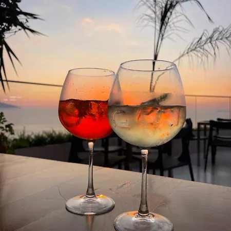 Отель Valza Boutique 4*